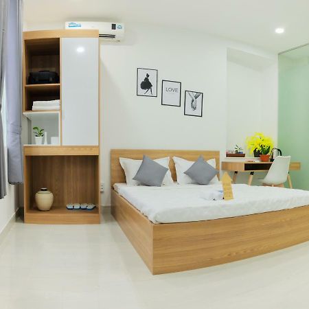 Hello Saigon Homestay Хошимин Экстерьер фото
