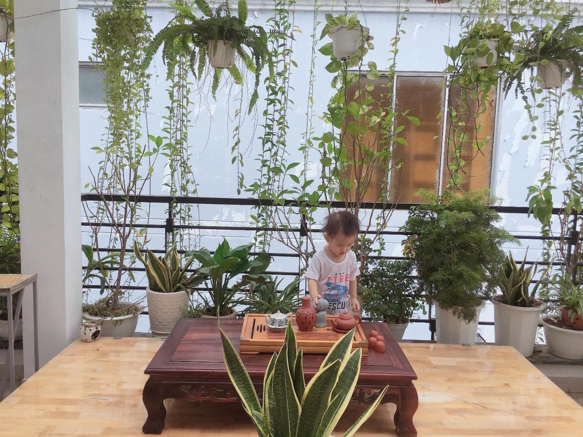 Hello Saigon Homestay Хошимин Экстерьер фото