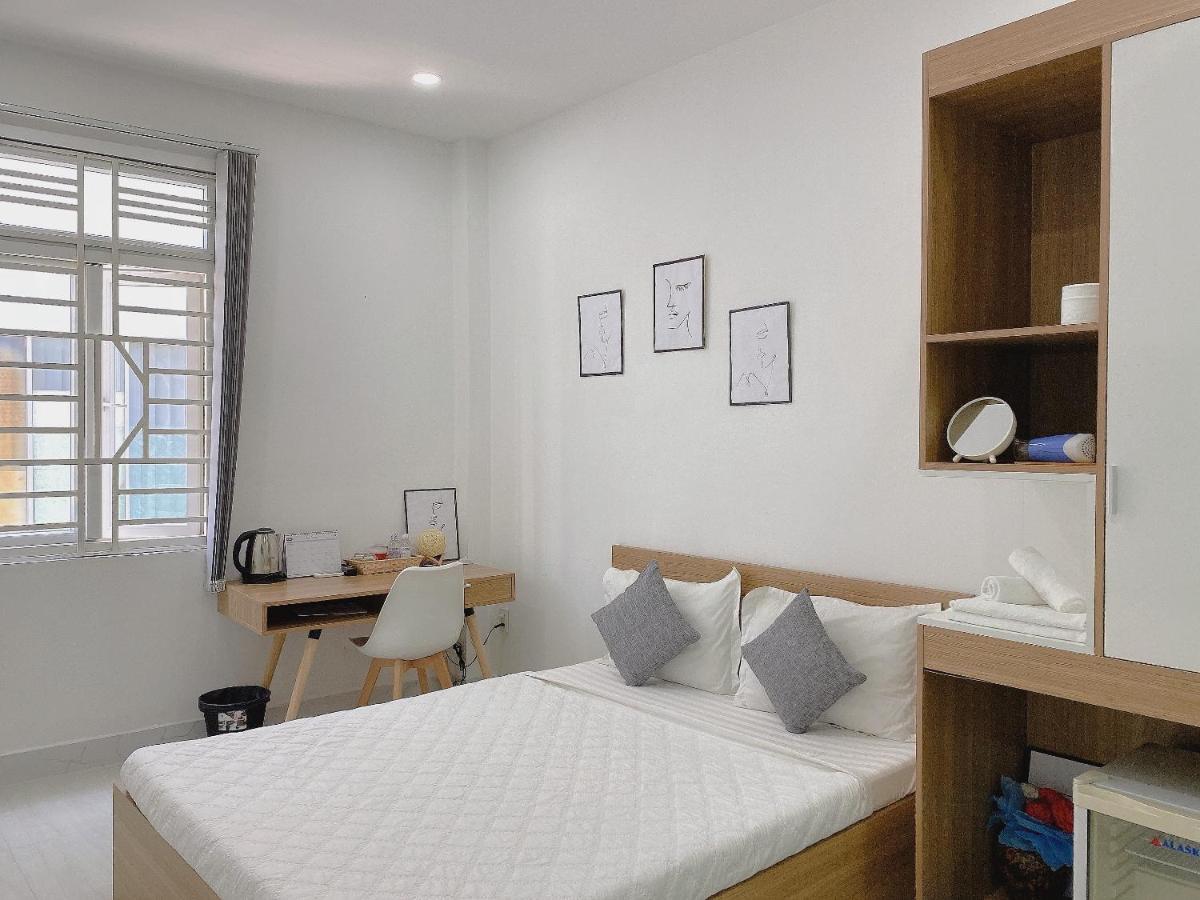 Hello Saigon Homestay Хошимин Экстерьер фото