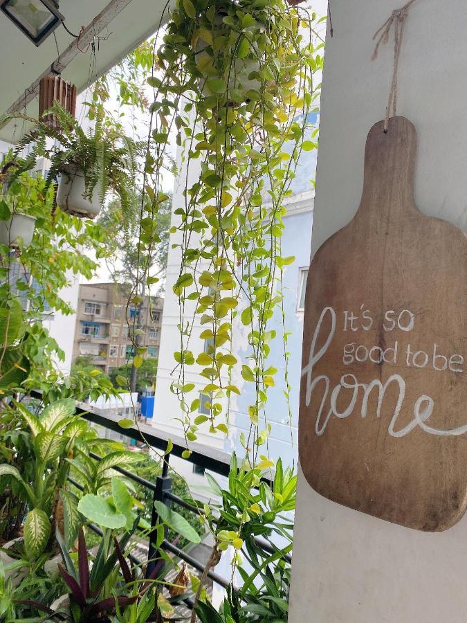 Hello Saigon Homestay Хошимин Экстерьер фото