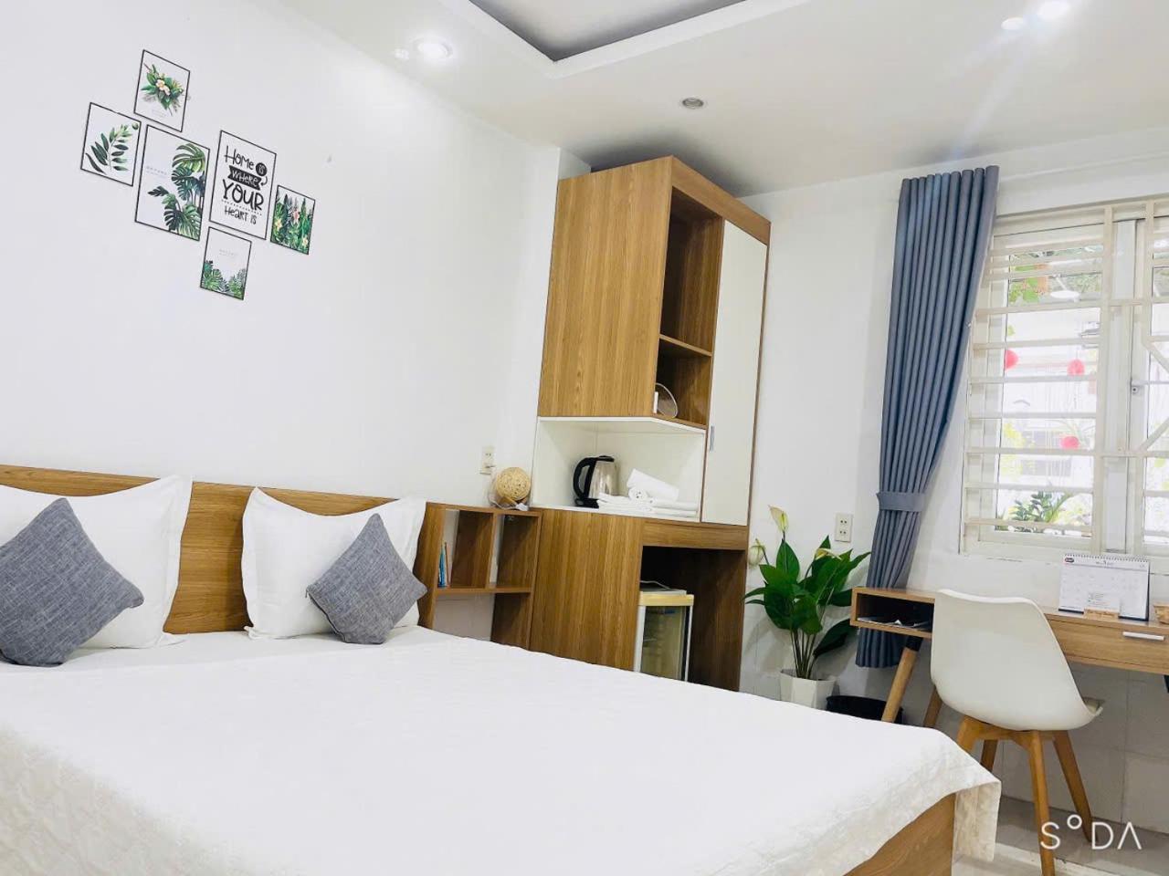 Hello Saigon Homestay Хошимин Экстерьер фото