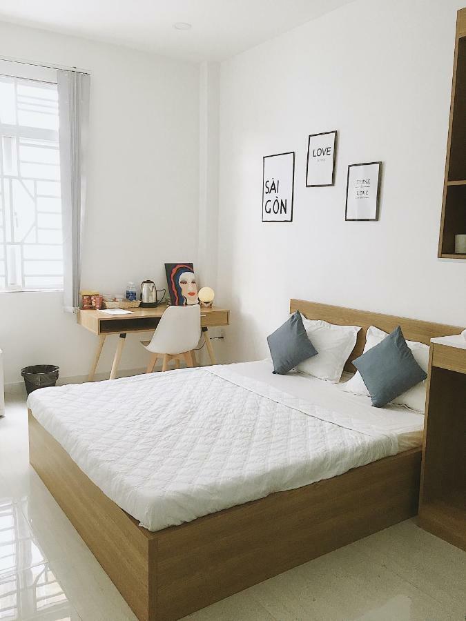 Hello Saigon Homestay Хошимин Экстерьер фото